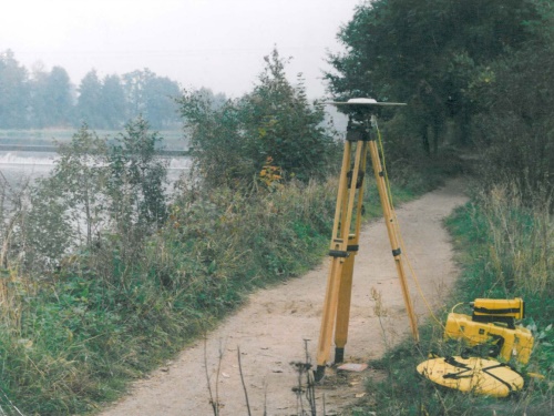Image 3 - GPS 1